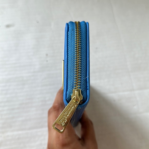 Disney Loungefly wallet - Picture 6 of 10